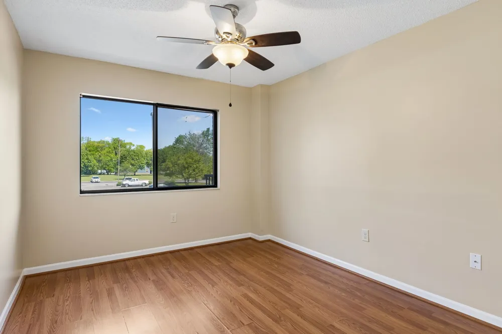 200 Sanders Ferry Rd #1210 Hendersonville, TN 37075