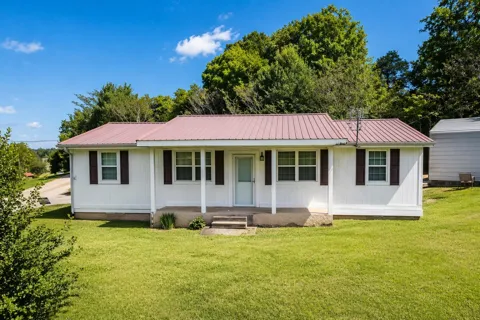 182 Rogers Ln