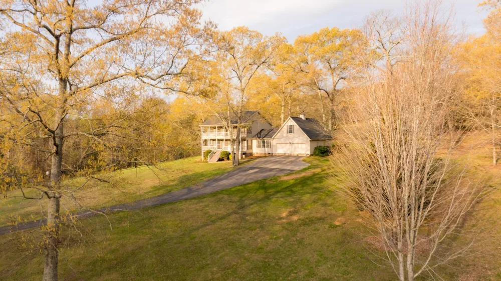 8040 Hog Jowl Road Chickamauga, GA 30707