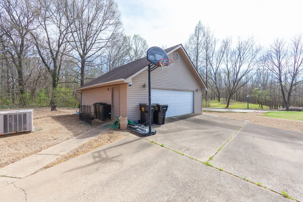 248 Delta Pine Ave Dyersburg, TN 38024