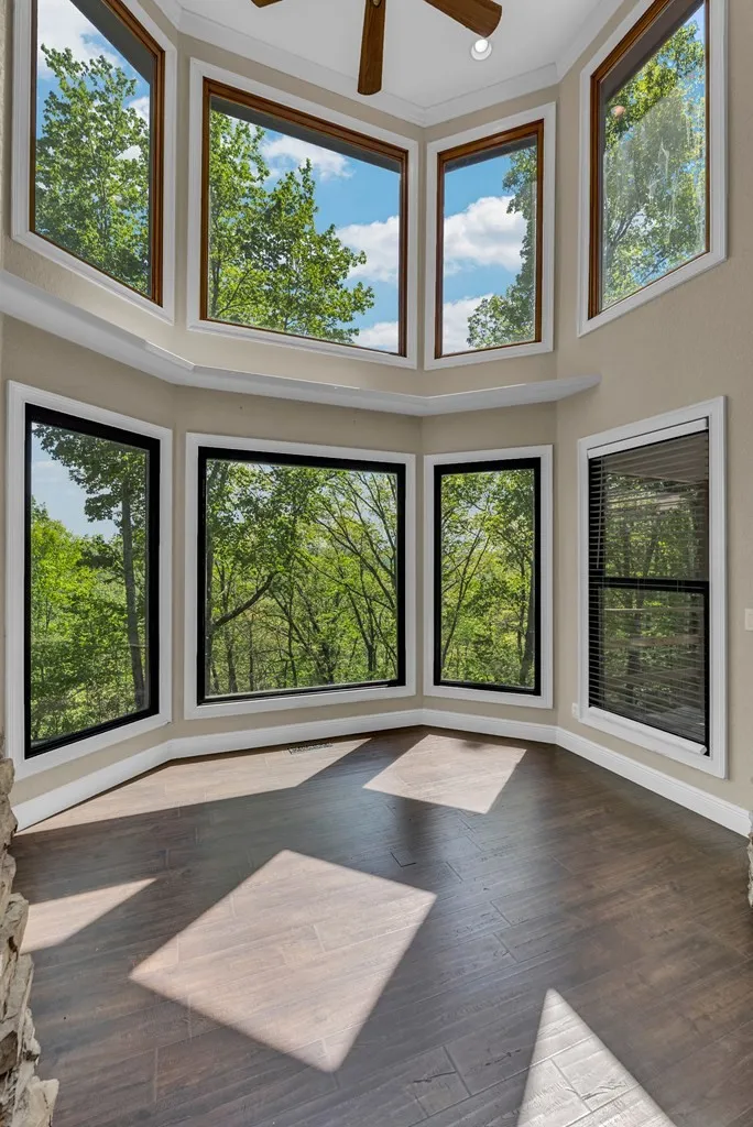 160 Eagles Bluff Cir Spencer, TN 38585