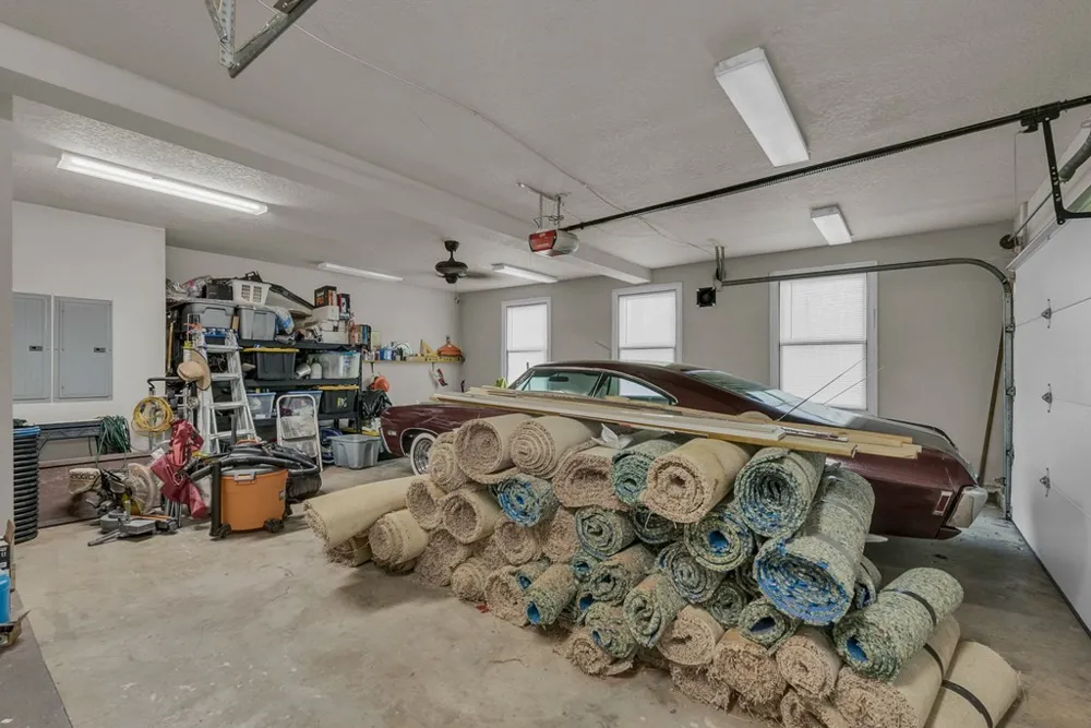 160 Eagles Bluff Cir Spencer, TN 38585
