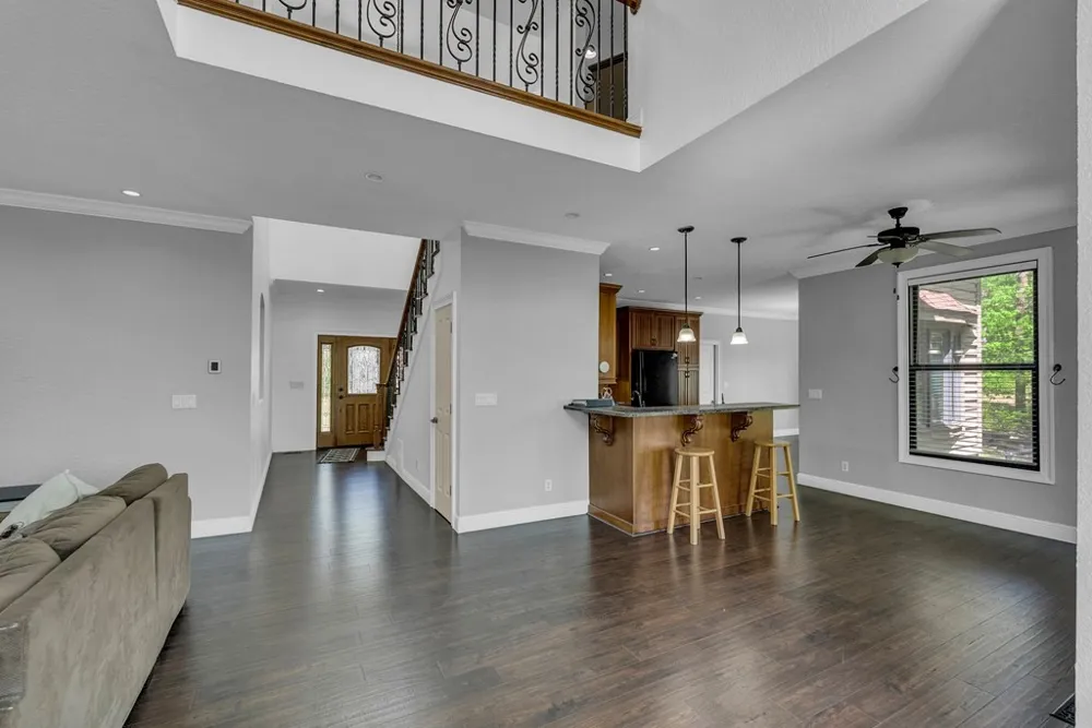 160 Eagles Bluff Cir Spencer, TN 38585
