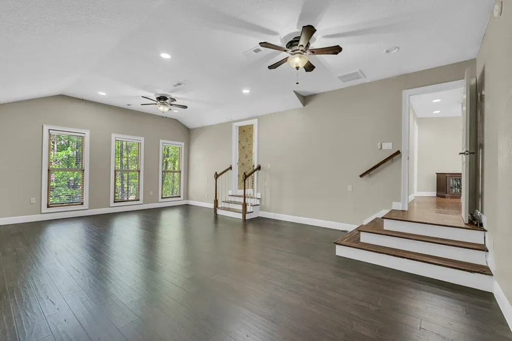 160 Eagles Bluff Cir Spencer, TN 38585