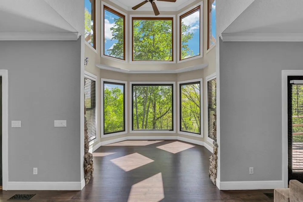 160 Eagles Bluff Cir Spencer, TN 38585