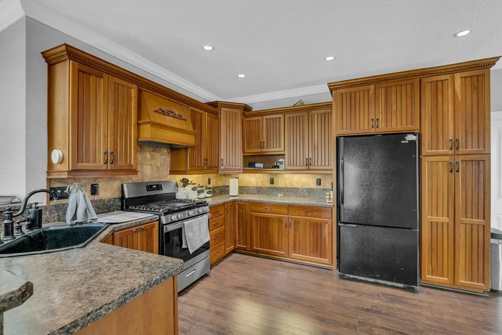 160 Eagles Bluff Cir Spencer, TN 38585