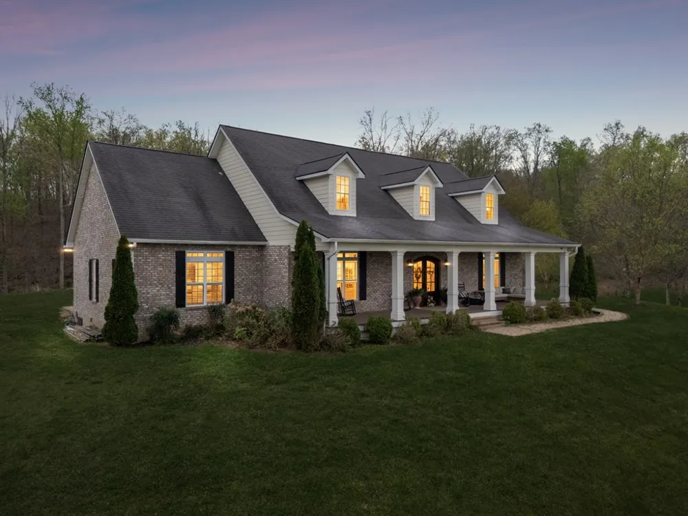 3631 Louisville Rd Louisville, TN 37777