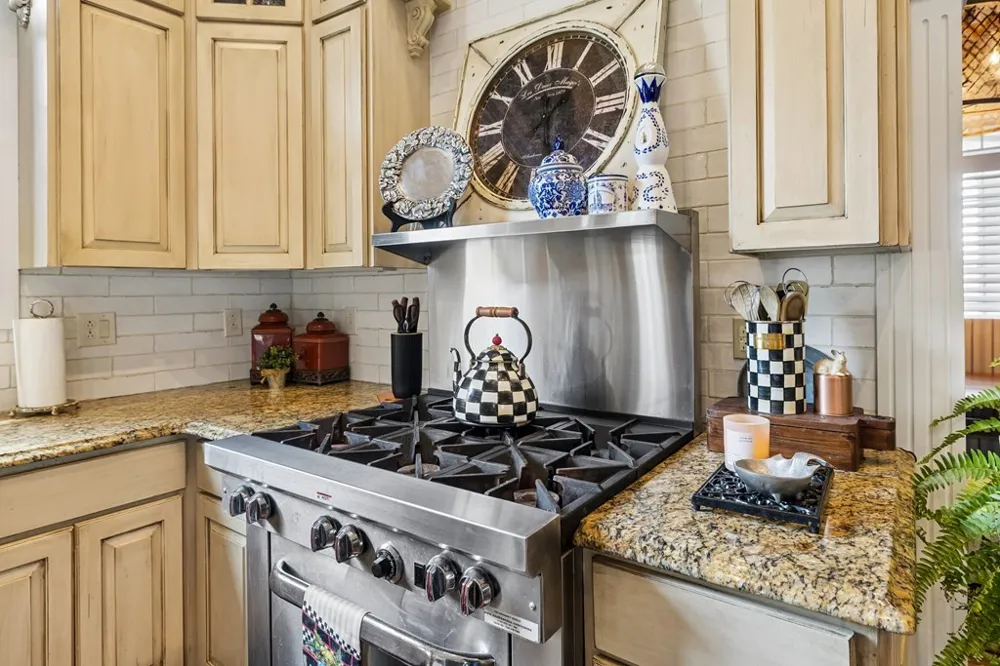 3631 Louisville Rd Louisville, TN 37777