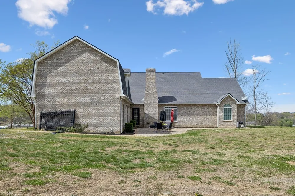 3631 Louisville Rd Louisville, TN 37777