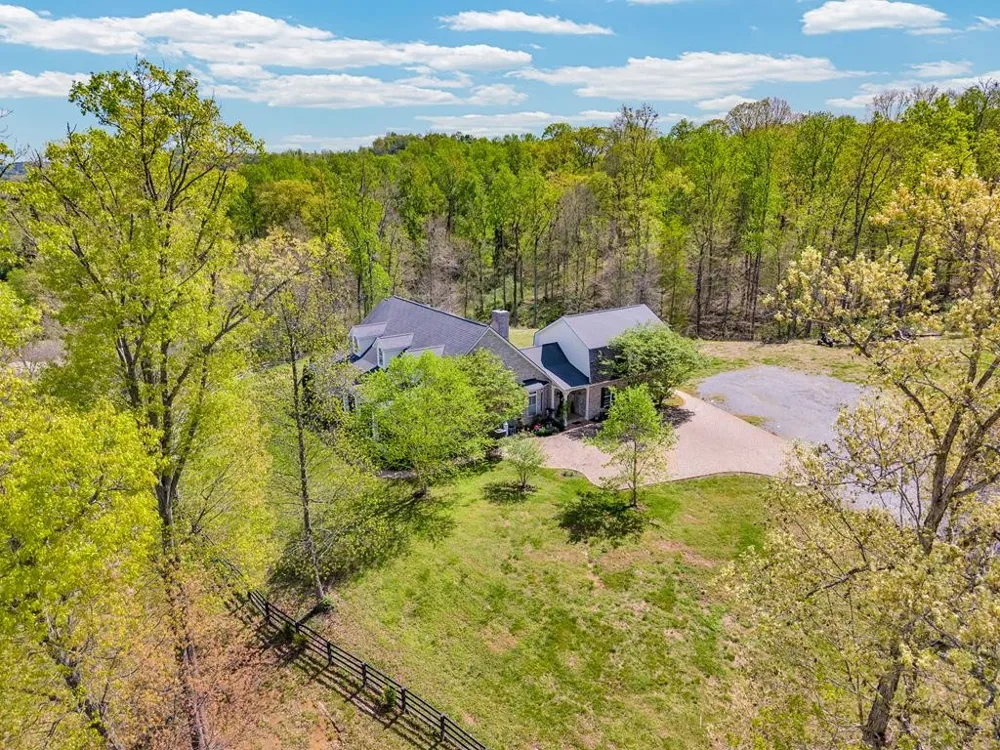 36313635 Louisville Rd Louisville, TN 37777