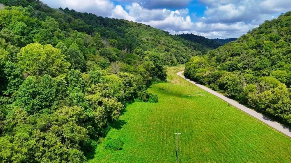 4 Big Hill Rd Liberty, TN 37095