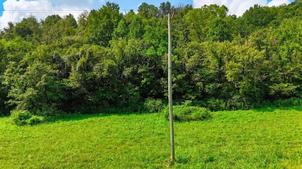 2 Big Hill Rd Liberty, TN 37095