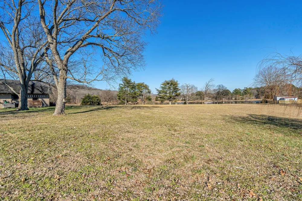1020 Bunker Hill Dr Arrington, TN 37014