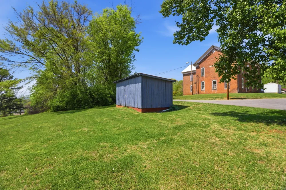 1605 College St White Pine, TN 37890