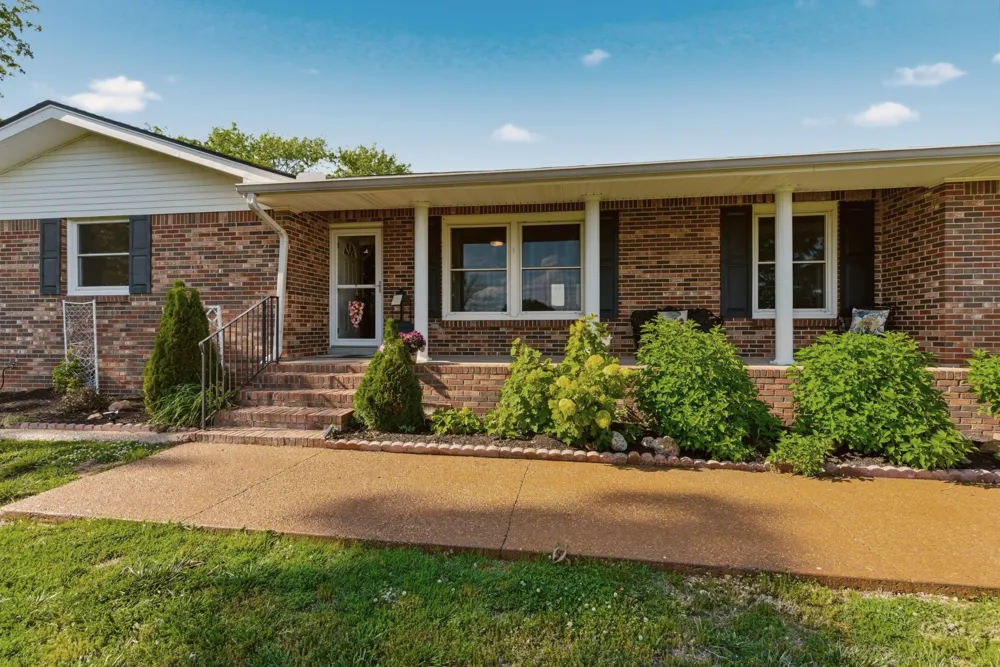 5843 Highway 41 Cedar Hill, TN 37032
