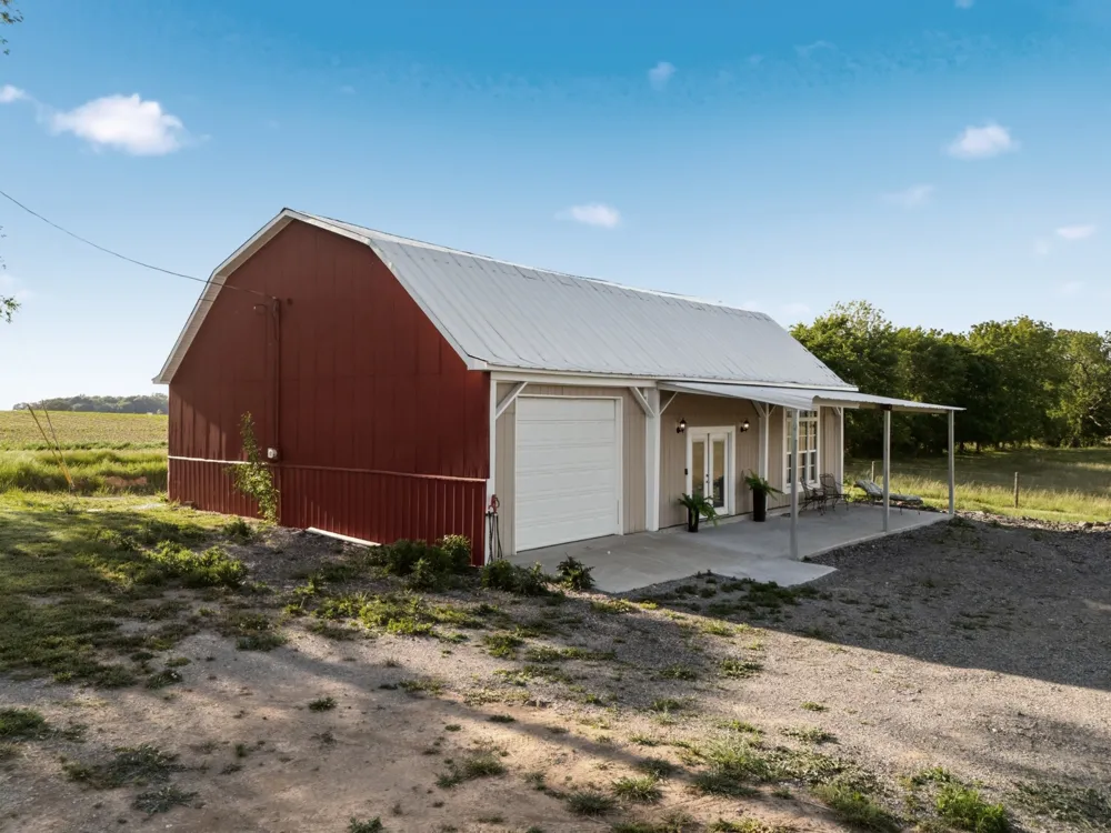 5843 Highway 41 Cedar Hill, TN 37032