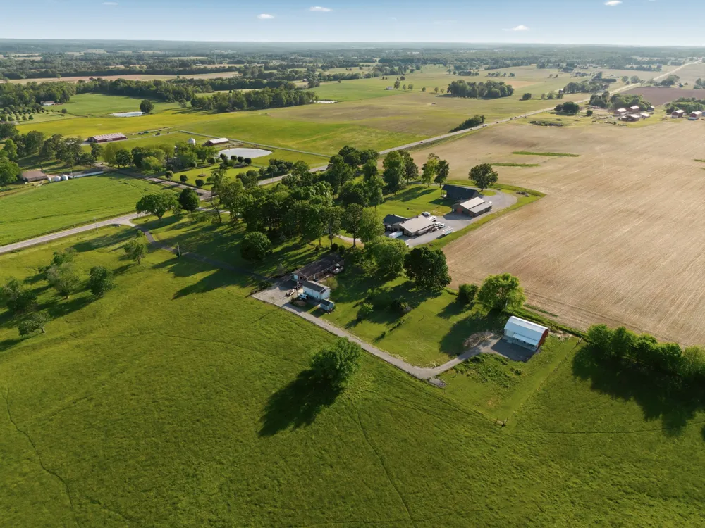 5843 Highway 41 Cedar Hill, TN 37032