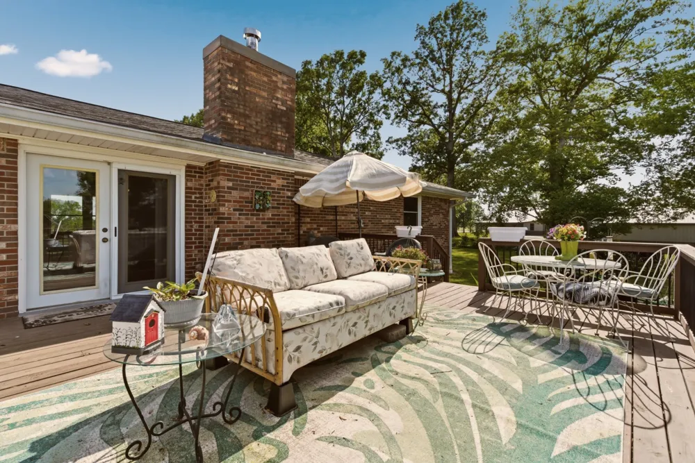 5843 Highway 41 Cedar Hill, TN 37032