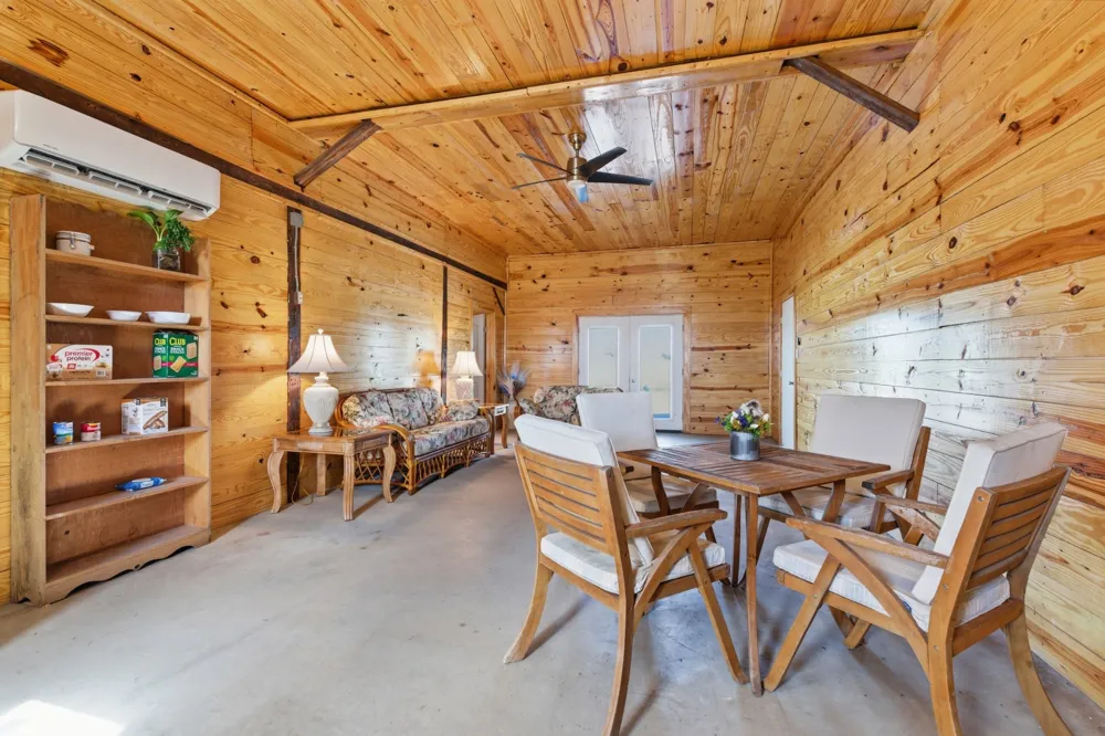5843 Highway 41 Cedar Hill, TN 37032