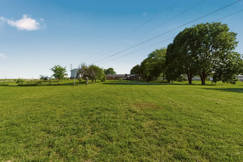 5843 Highway 41 Cedar Hill, TN 37032