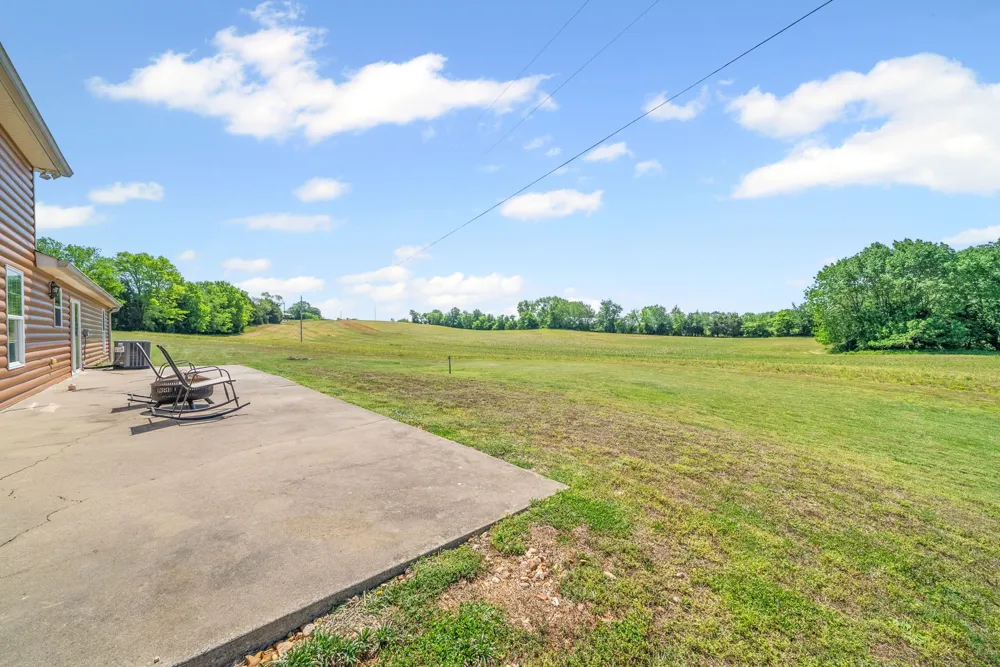 6026 Buzzard Creek Rd Cedar Hill, TN 37032