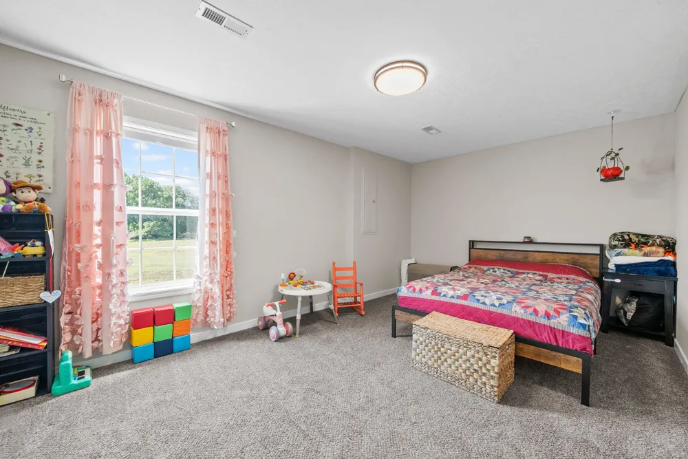 6026 Buzzard Creek Rd Cedar Hill, TN 37032