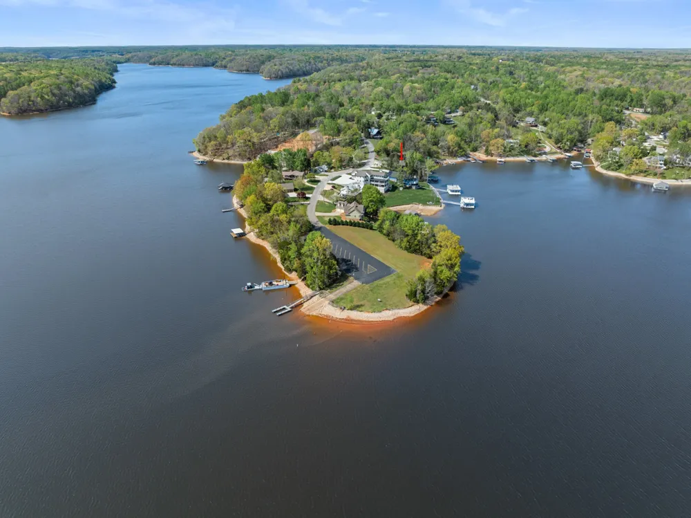 101 Woodland Pt Estill Springs, TN 37330