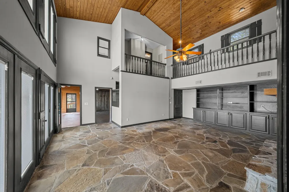 101 Woodland Pt Estill Springs, TN 37330