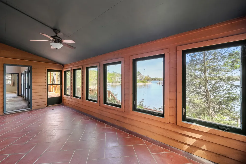 101 Woodland Pt Estill Springs, TN 37330