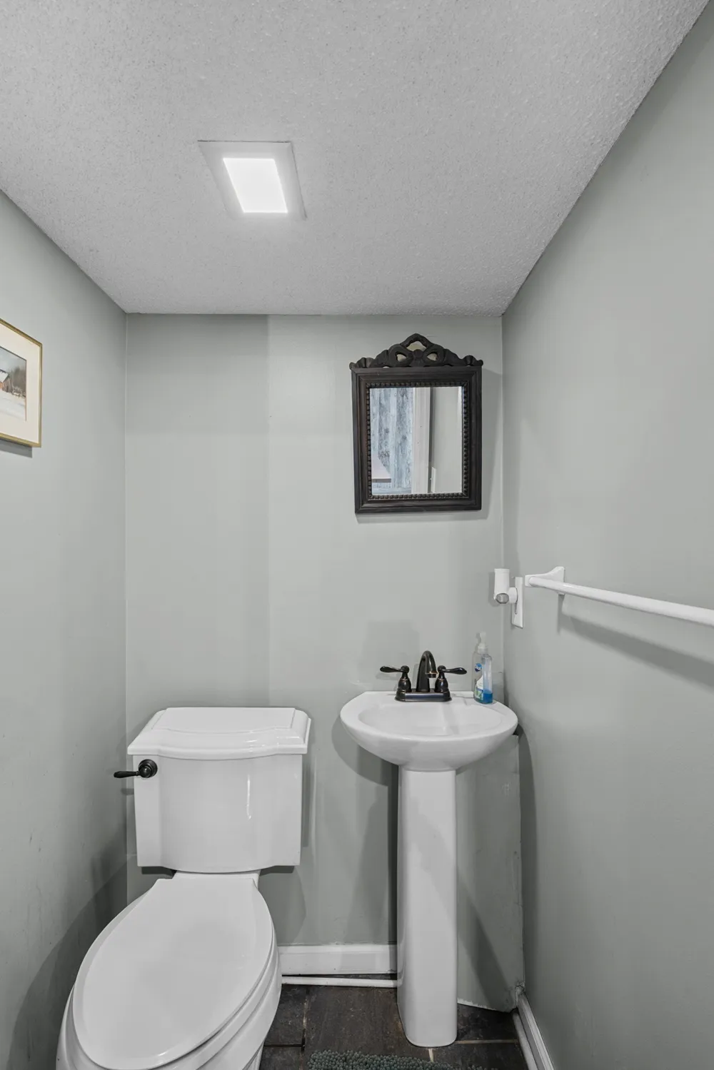101 Woodland Pt Estill Springs, TN 37330