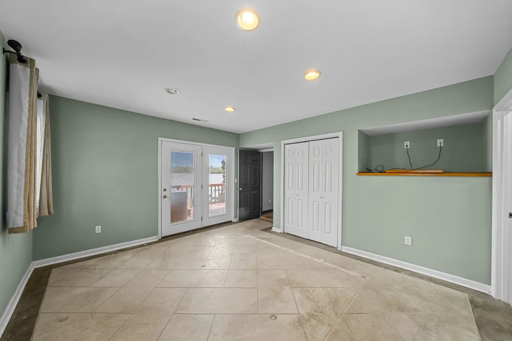 101 Woodland Pt Estill Springs, TN 37330
