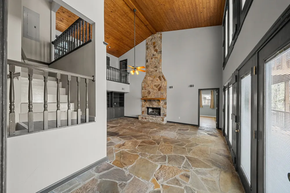 101 Woodland Pt Estill Springs, TN 37330