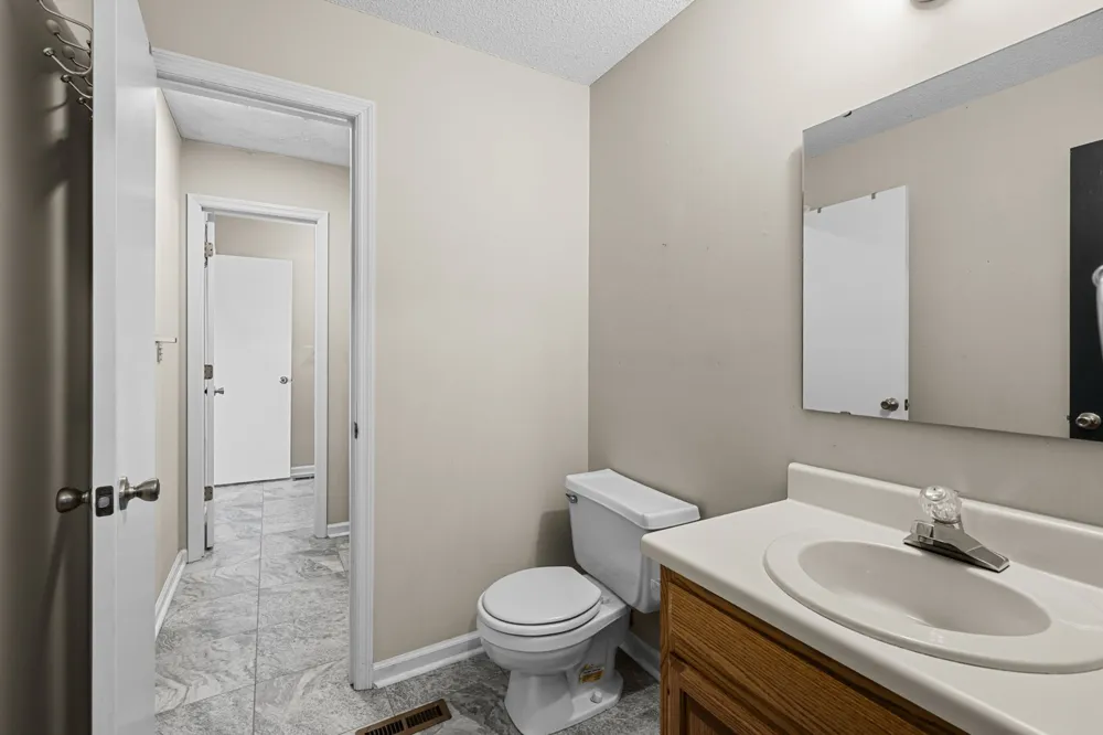 101 Woodland Pt Estill Springs, TN 37330