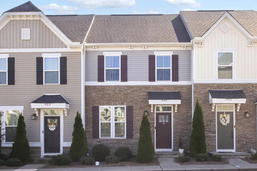 4316 Summercrest Blvd #904 Antioch, TN 37013
