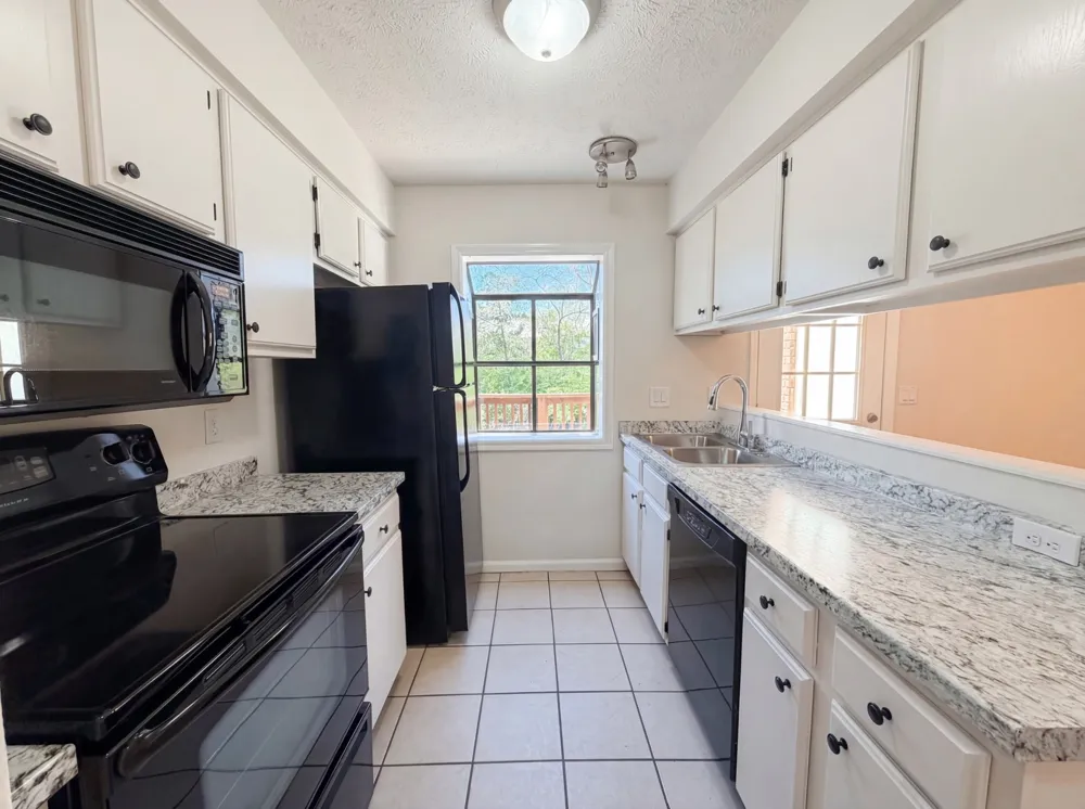211 Thistle Ln Hermitage, TN 37076