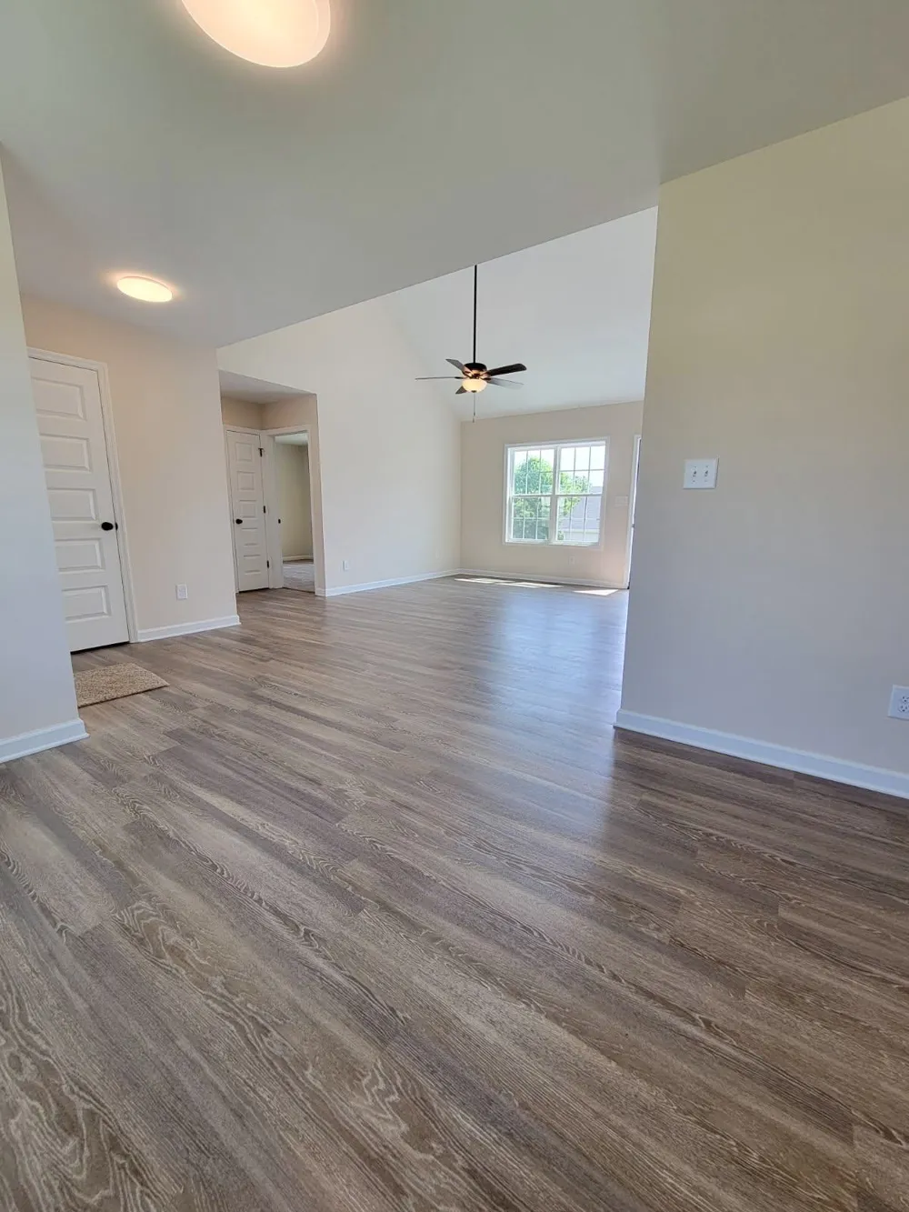 62 Modena Pl Decherd, TN 37324