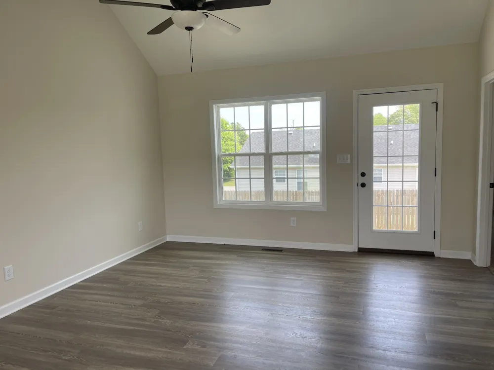 62 Modena Pl Decherd, TN 37324