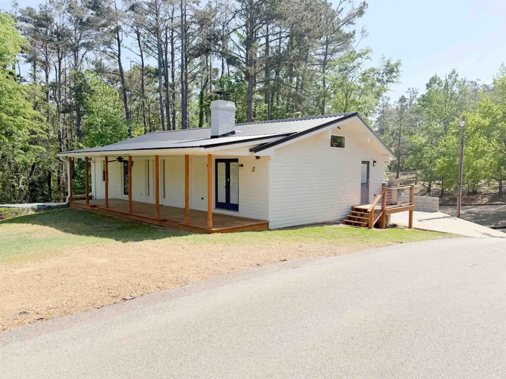 5 CR 377 RD Iuka, MS 38852