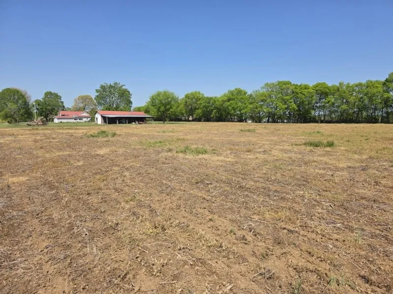 1 Old Zion Rd Columbia, TN 38401