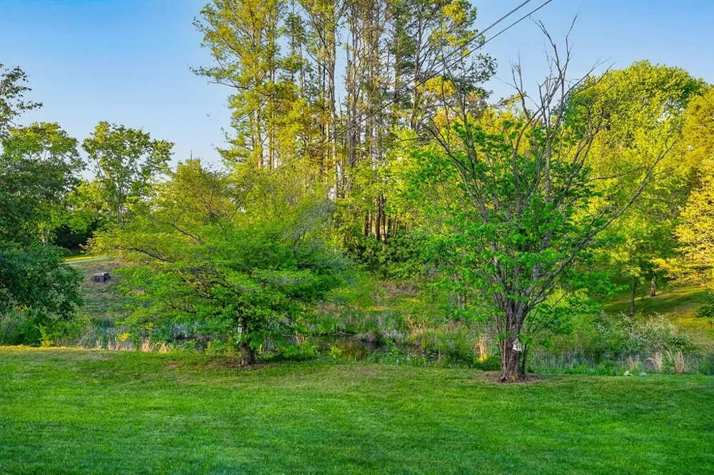 843 W Bockman Way Sparta, TN 38583