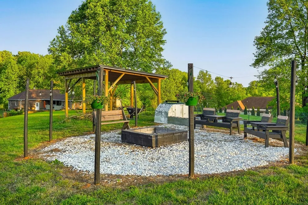 843 W Bockman Way Sparta, TN 38583