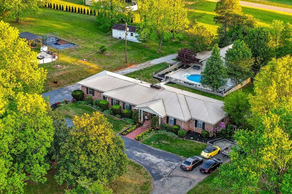 843 W Bockman Way Sparta, TN 38583