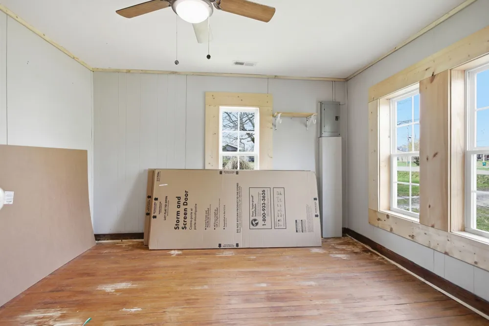 310 Smith Ave Hohenwald, TN 38462