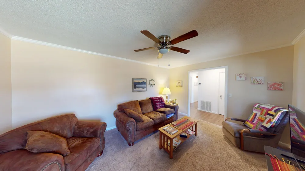 1127 Dean Corvin Lane Dayton, TN 37321