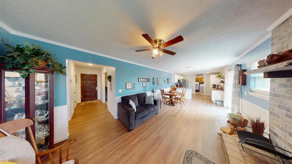 1127 Dean Corvin Lane Dayton, TN 37321