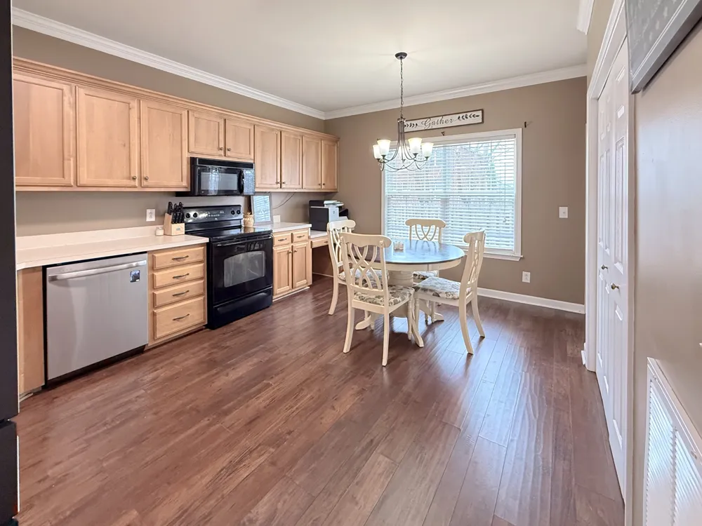 305 Dakota Dr Spring Hill, TN 37174
