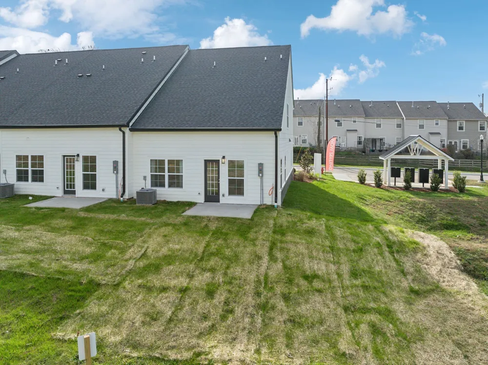 533 Tulip Springs Rd Hermitage, TN 37076
