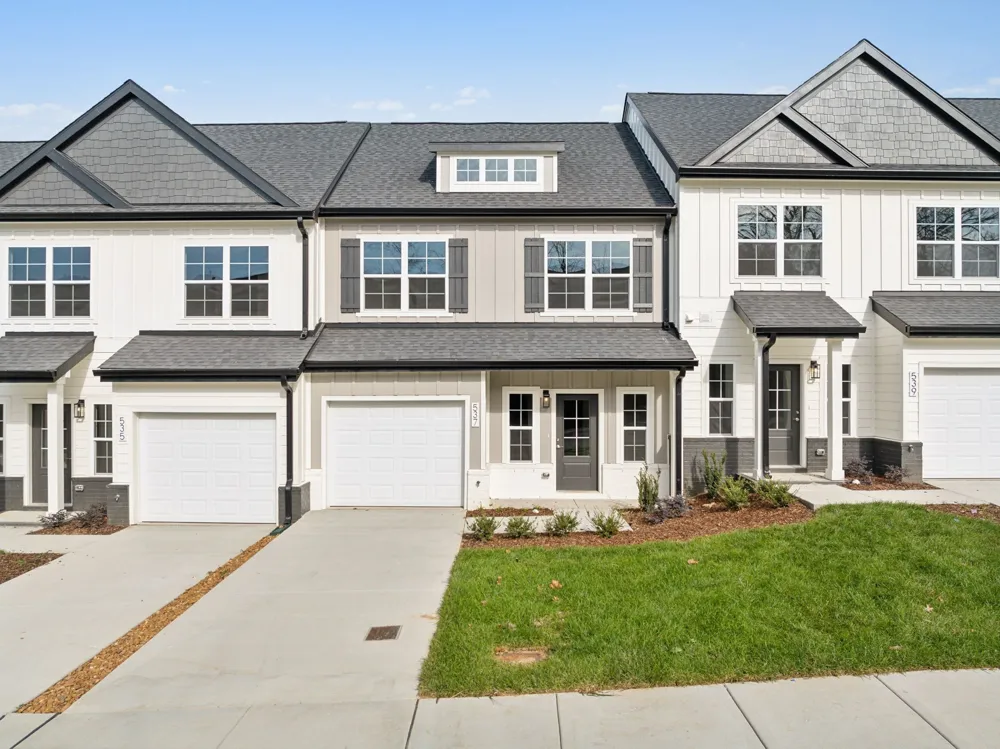 533 Tulip Springs Rd Hermitage, TN 37076