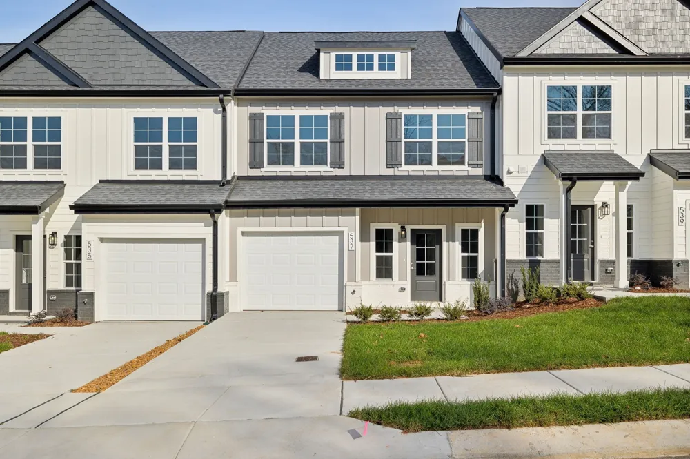 539 Tulip Springs Rd Hermitage, TN 37076