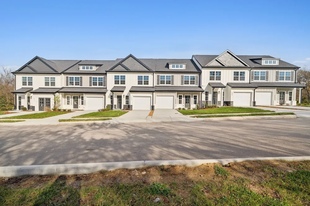 539 Tulip Springs Rd Hermitage, TN 37076